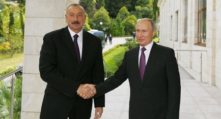 Vladimir Putin Prezident İlham Əliyevi təbrik edib