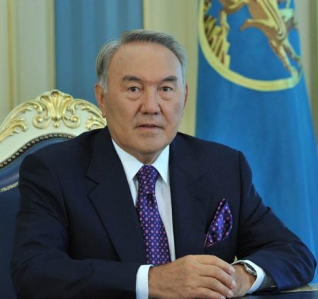 Nursultan Nazarbayev Prezident İlham Əliyevi təbrik edib