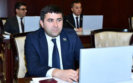 Deputat: "Qarabağ məsələsinin arxasında bütün xalq dayanıb"