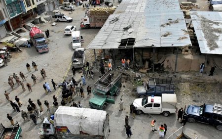 SON DƏQİQƏ: Pakistanda partlayış: 7 nəfər ölüb, 70 nəfər yaralanıb