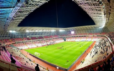 "Qalatasaray"ın məşqçiləri "Sivasspor" - "Qarabağ" oyununu izləyəcək
