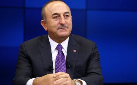 Çavuşoğlu: "Başladılan proses Azərbaycanın ərazi bütövlüyü çərçivəsində nəticələnməlidir"