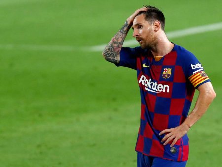 Messi “Barselona”dan ayrılacaq