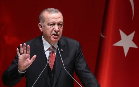 Türkiyə Prezidenti: "Türk ordusu qarşısında nə terror təşkilatı, nə də əlaltıları dayana bilər"