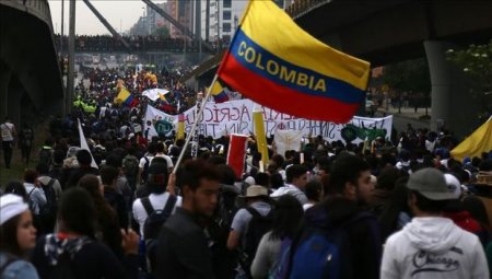 Kolumbiyadakı etirazlarda 17 nəfər ölüb