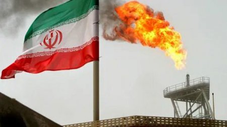 İran ABŞ sanksiyalarının ləğvini gözləyir: Neft hasilatı sutkalıq 4 milyon barelə çatacaq
