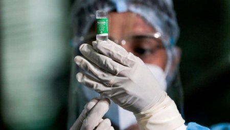 Hindistanda uşaqlara koronavirusa qarşı peyvənd vurulacaq