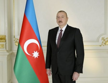 Azərbaycan Prezidenti Şavkat Mirziyoyevi təbrik etdi