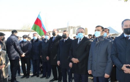 Deputat və icra başçısı Goranboyda şəhid bulağının açılışında iştirak etdi - Fotolar