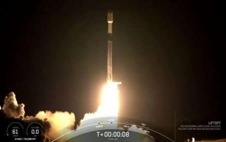 “SpaceX” kosmosa daha 52 peyk göndərdi - Video