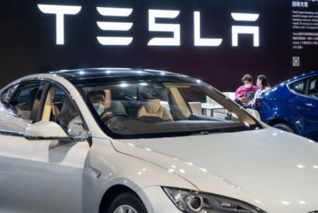 “Tesla” 475 mindən çox elektrik avtomobilini geri qaytarıb