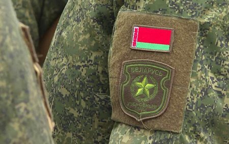 Belarus da hərbçilərini Qazaxıstana göndərdi
