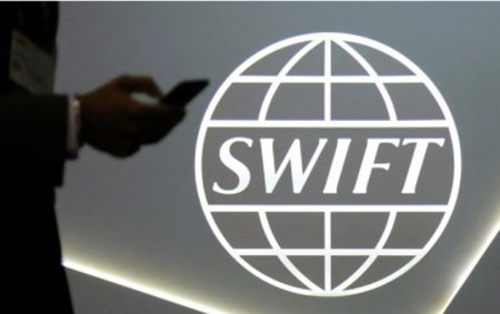 Aİ Rusiyanın 7 bankını SWIFT-dən ayırdı