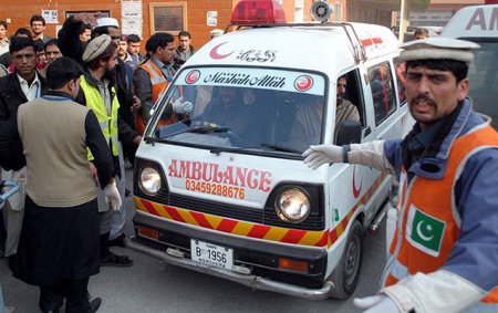 Pakistanda məsciddə partlayış nəticəsində ölənlərin sayı artdı