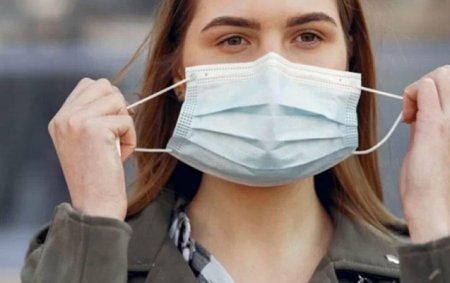 Türkiyədə qapalı məkanlarda maska tələbi ləğv edildi