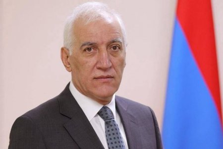 Ermənistan prezidenti Azərbaycanla sülh barədə danışıb