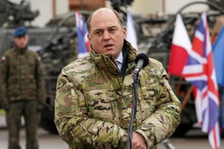 Britaniya müdafiə naziri: “Ukrayna Rusiyanı Donbassdan sıxışdırıb çıxarmağa qadirdir”