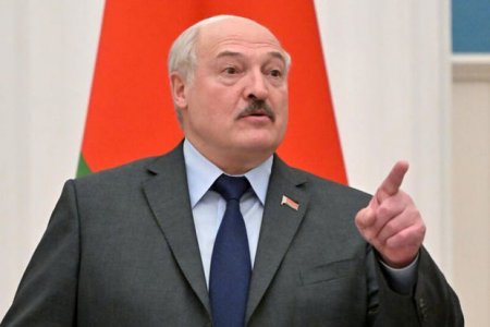 Lukaşenko Kiyevi zərbələrlə hədələyib