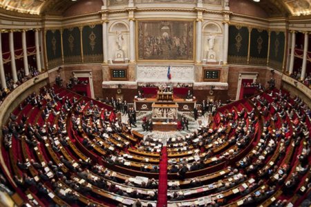Fransada parlament seçkilərinin ikinci turu keçirilir