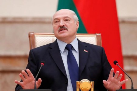 Lukaşenko: “Belarus Ukraynada döyüşməyə can atmır”