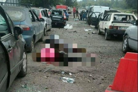 Ukraynada mülki avtomobil karvanına raket atıldı: Onlarla ölən və yaralanan var - FOTO/VİDEO