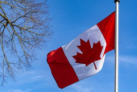 Kanada öz vətəndaşlarını İrana səfər etməməyə çağırdı