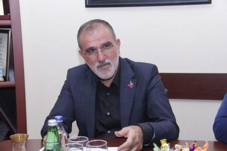 Rauf Arifoğlu: “Çingiz Abdullayev jurnalistdən üzr istəməlidir”