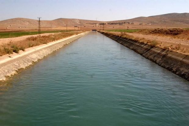 Sabirabadda yük maşını su arxına aşdı: İran vətəndaşı öldü - YENİLƏNİB