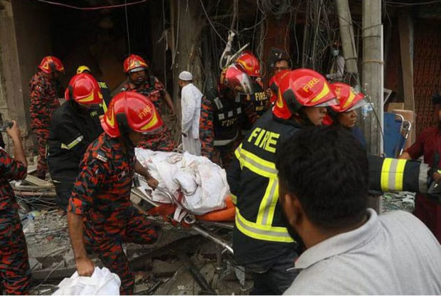 Banqladeş paytaxtında partlayış: Çox sayda ölən və yaralanan var - FOTO