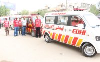 Pakistanda avtobus və yük maşını toqquşub, 20 nəfər ölüb