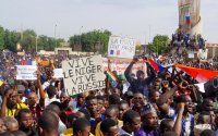 KİV: Niger Fransanın hərbi müdaxiləsinə icazə verib