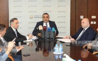 AMB: "Azərbaycana daxil olan pul baratları 45 % azalıb"